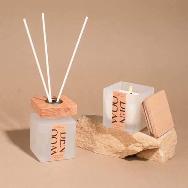 White Musk Woo Den Luxury Gift Set - Image 3